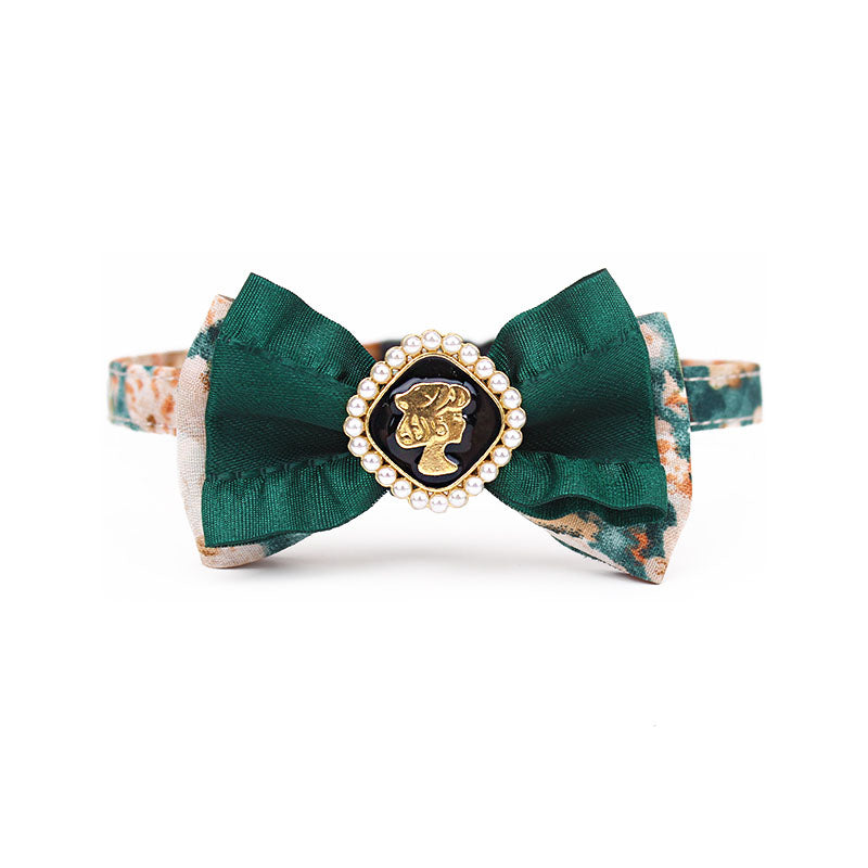 Retro Court-style Cat Collar Bowtie