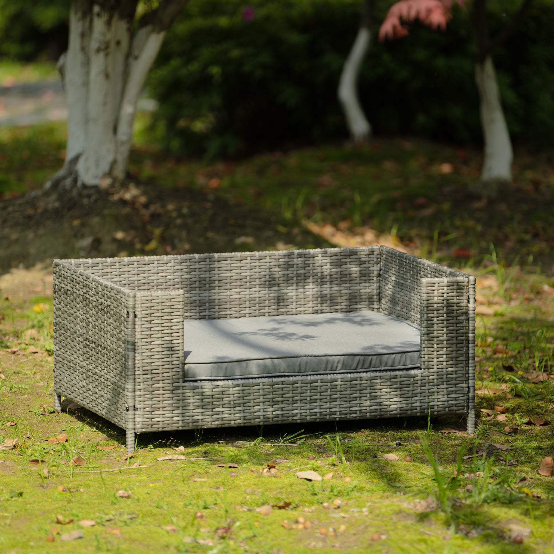 PE Rattan Dog Bed With Cushion