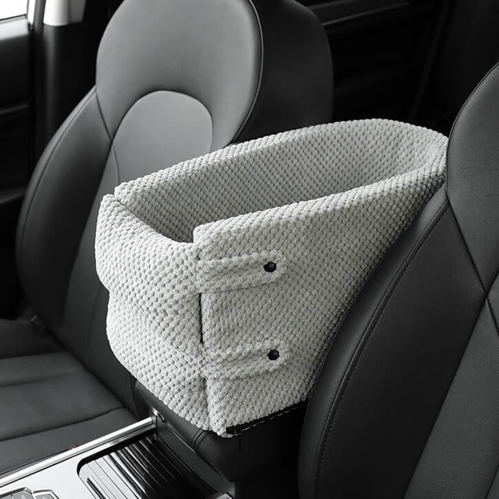 🔥Snuggly-Safe Puppy Car Seat