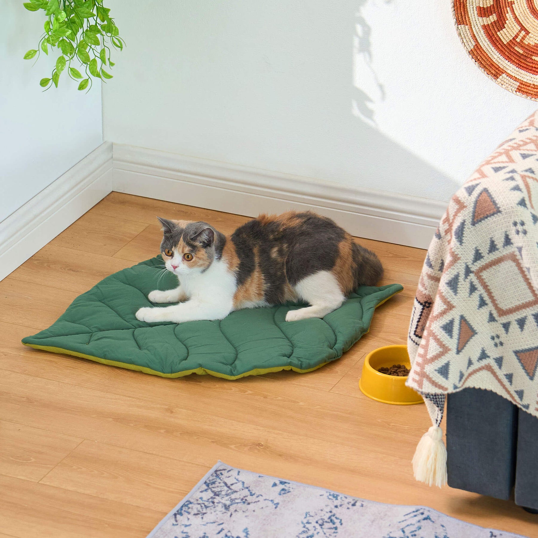 Leaf Cat Mat